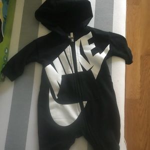 Baby Nike jumpsuit !